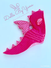 Load image into Gallery viewer, Dany 12&quot;/30cm Pink Dragon Doll with Spiked Jacket
